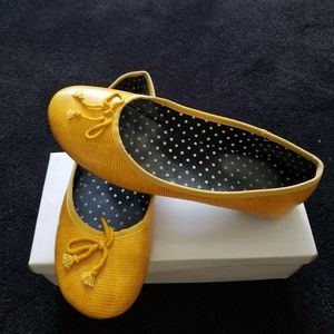 Cute & Comfy Mustard Ballet Flats